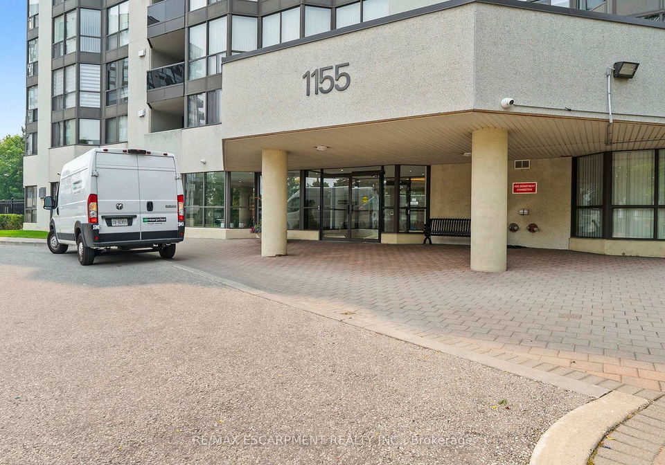 1155-bough-beeches-boulevard-mississauga-ontario-w13578390