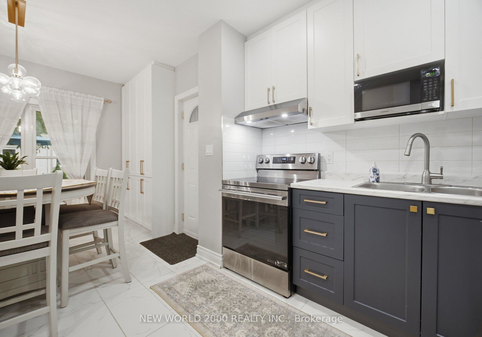 20-rockwell-avenue-toronto-toronto-ontario-w13578434