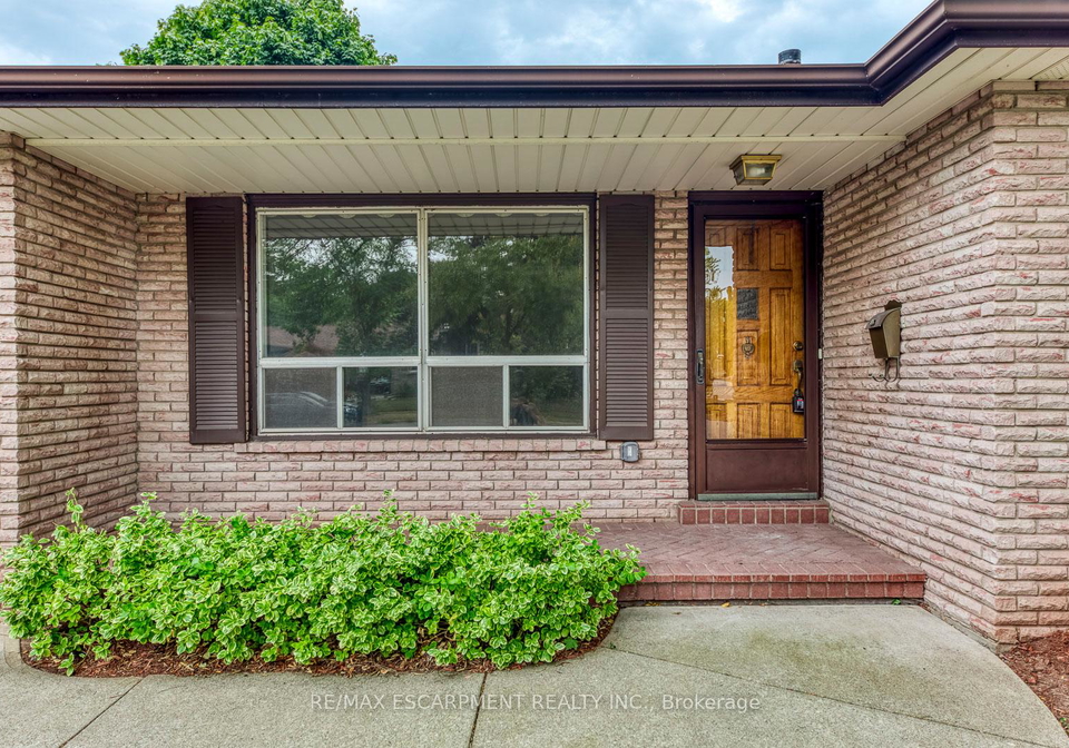 1236-grange-road-oakville-ontario-w13578492
