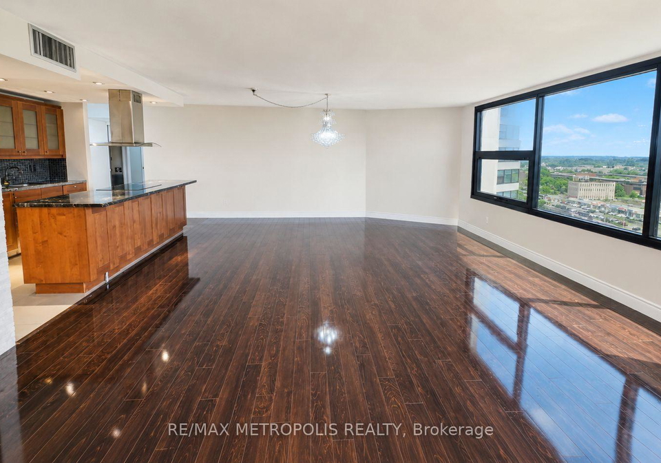 1300-bloor-street-mississauga-ontario-w13578496