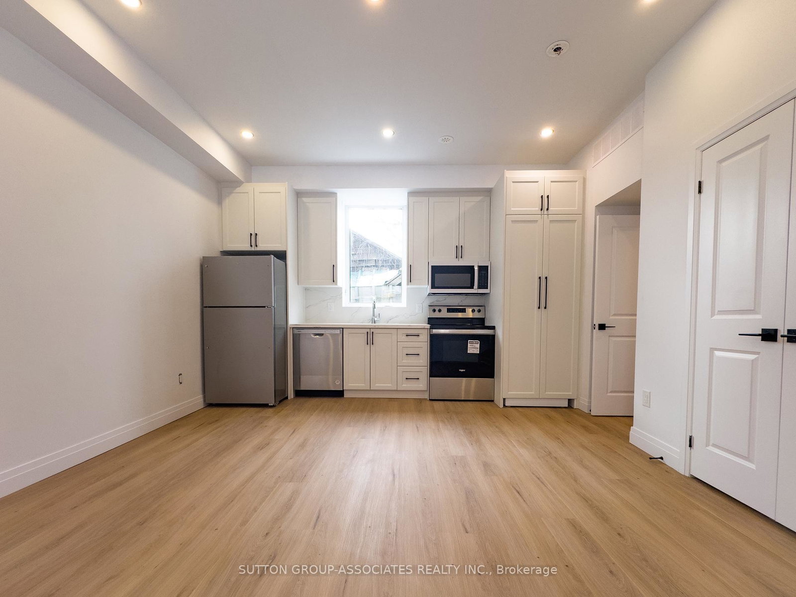 62-hartley-avenue-toronto-north-york-ontario-w13578610