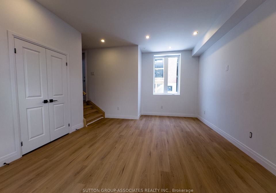 62-hartley-avenue-toronto-north-york-ontario-w13578610