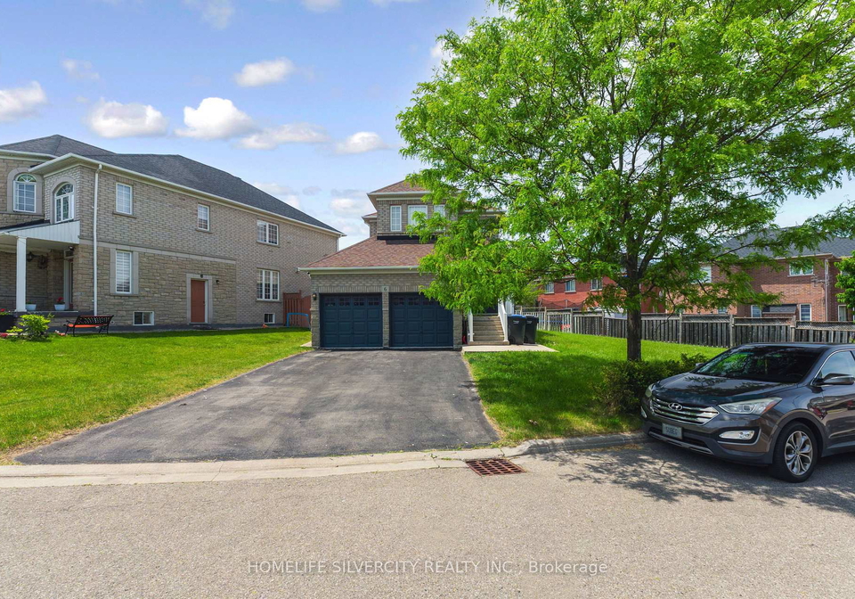 6-aria-lane-brampton-ontario-w13578680