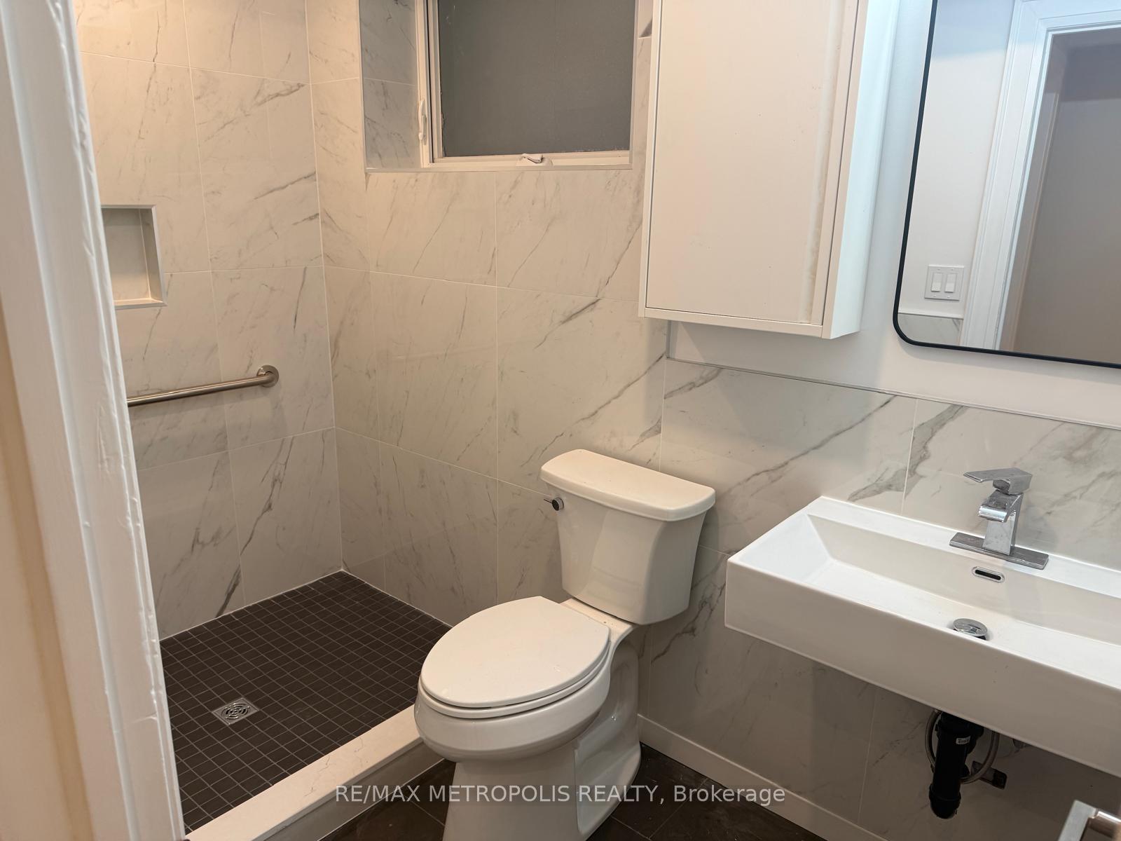 14-stephen-drive-toronto-etobicoke-ontario-w13578800