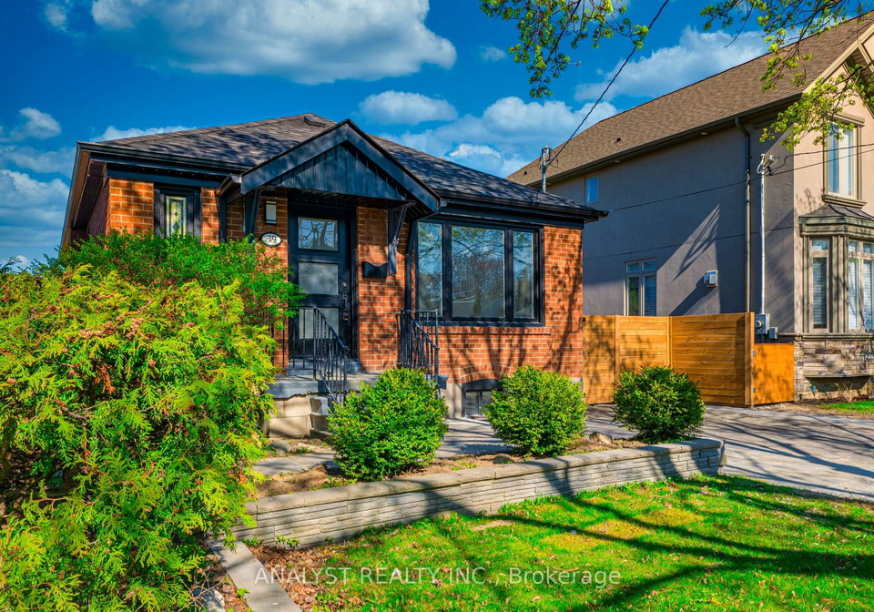 39-chartwell-road-toronto-etobicoke-ontario-w13578910