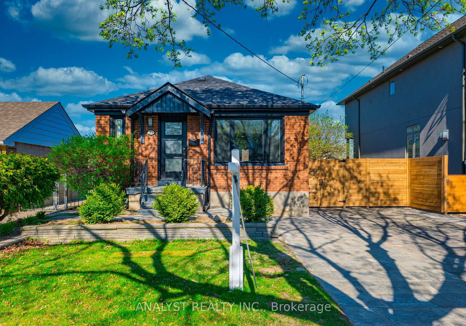 39-chartwell-road-toronto-etobicoke-ontario-w13578910