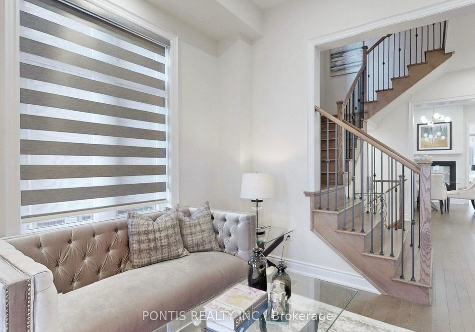 1324-queens-plate-road-oakville-ontario-w13578978