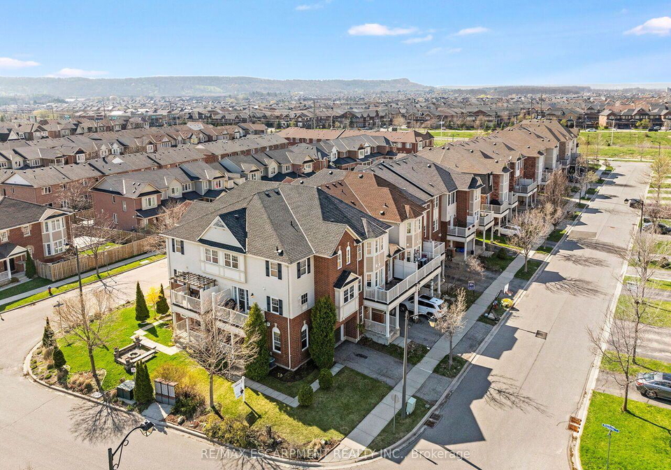 656-frank-place-milton-ontario-w13579040