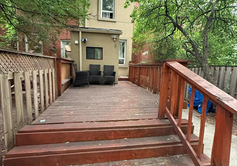 6-ray-avenue-toronto-toronto-ontario-w13579050