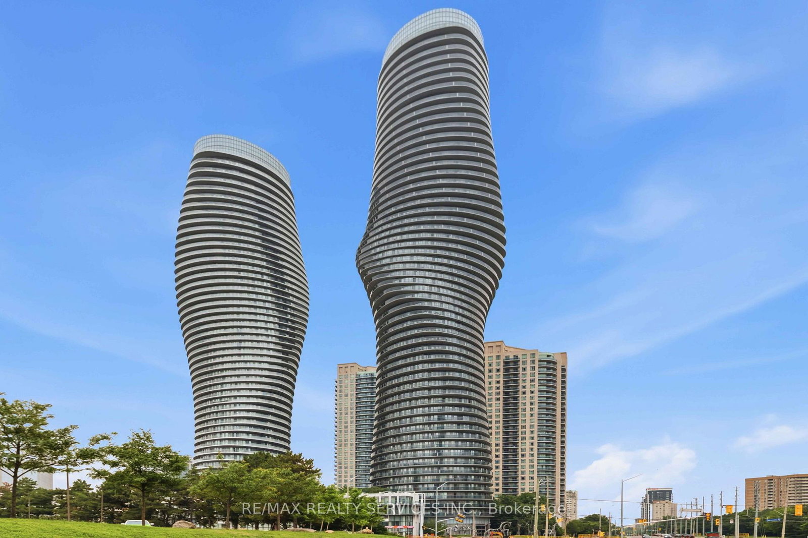 60-absolute-avenue-mississauga-ontario-w13579132