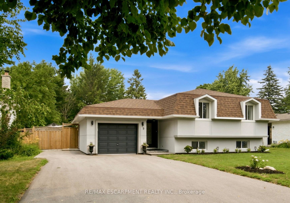 9-fairview-place-orangeville-ontario-w13579236