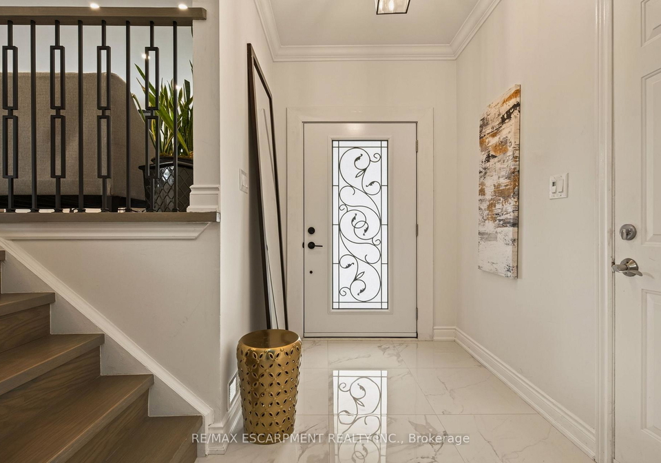 9-fairview-place-orangeville-ontario-w13579236
