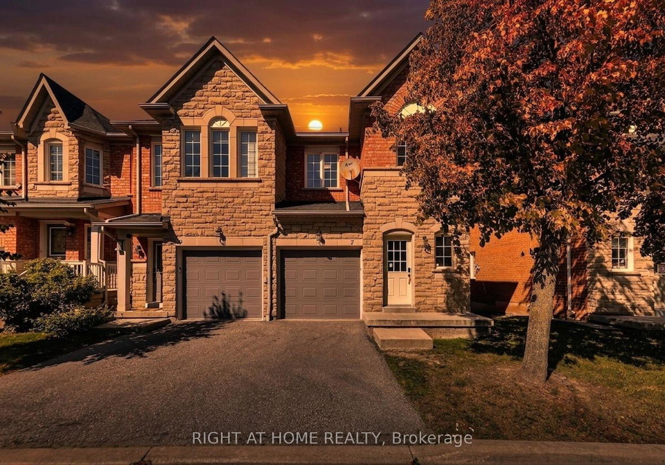 5260-mcfarren-boulevard-mississauga-ontario-w13579244