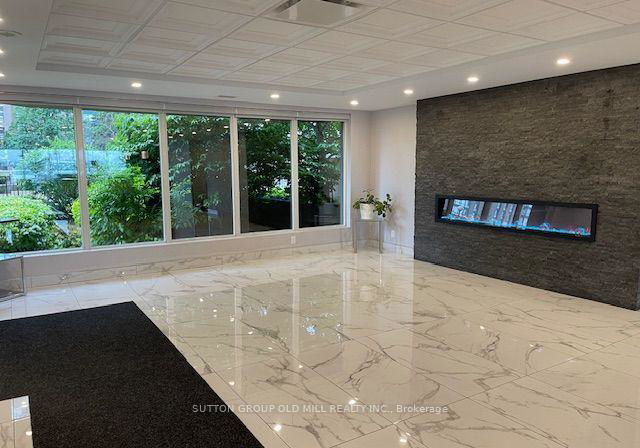 115-hillcrest-avenue-mississauga-ontario-w13579254