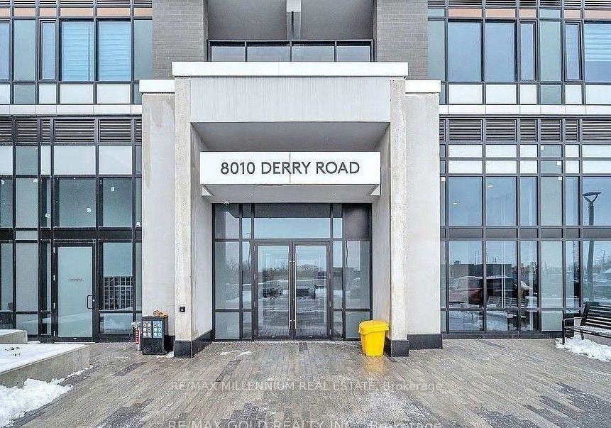 8010-derry-road-milton-ontario-w13579392