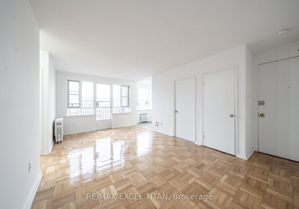 2507-eglinton-avenue-w-toronto-toronto-ontario-w13579500