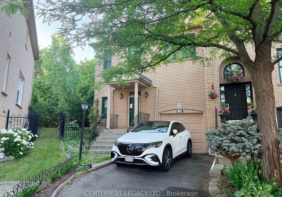 134-provincial-place-brampton-ontario-w13579588