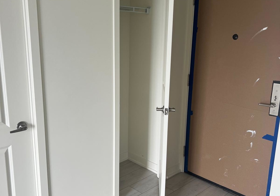 38-annie-craig-drive-toronto-etobicoke-ontario-w13579600