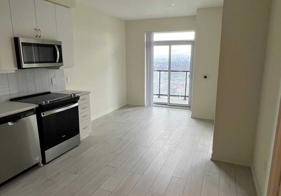 38-annie-craig-drive-toronto-etobicoke-ontario-w13579600