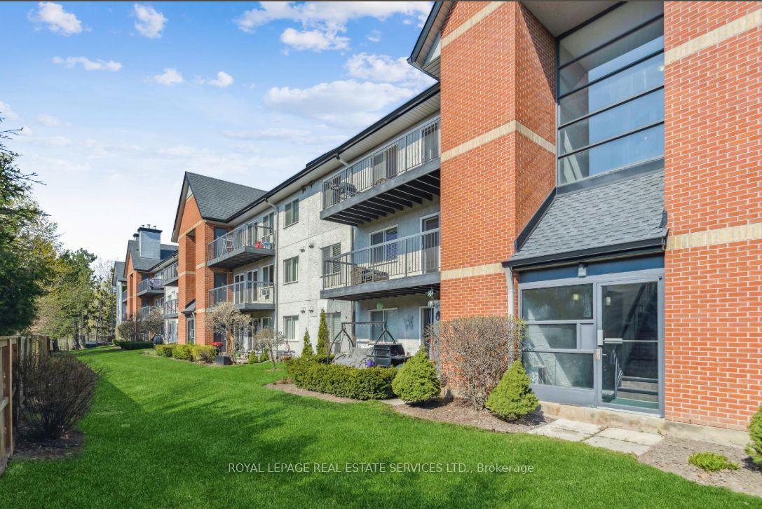 1450-glen-abbey-gate-oakville-ontario-w13579920