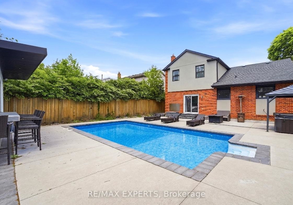 3656-sawmill-valley-drive-mississauga-ontario-w13579998