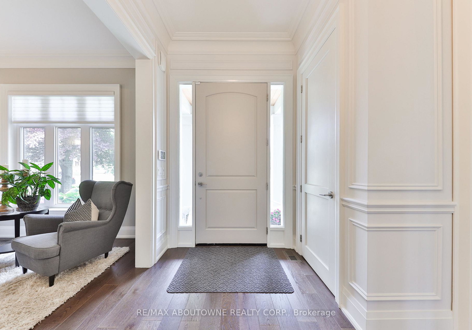 408-saville-crescent-oakville-ontario-w13580120