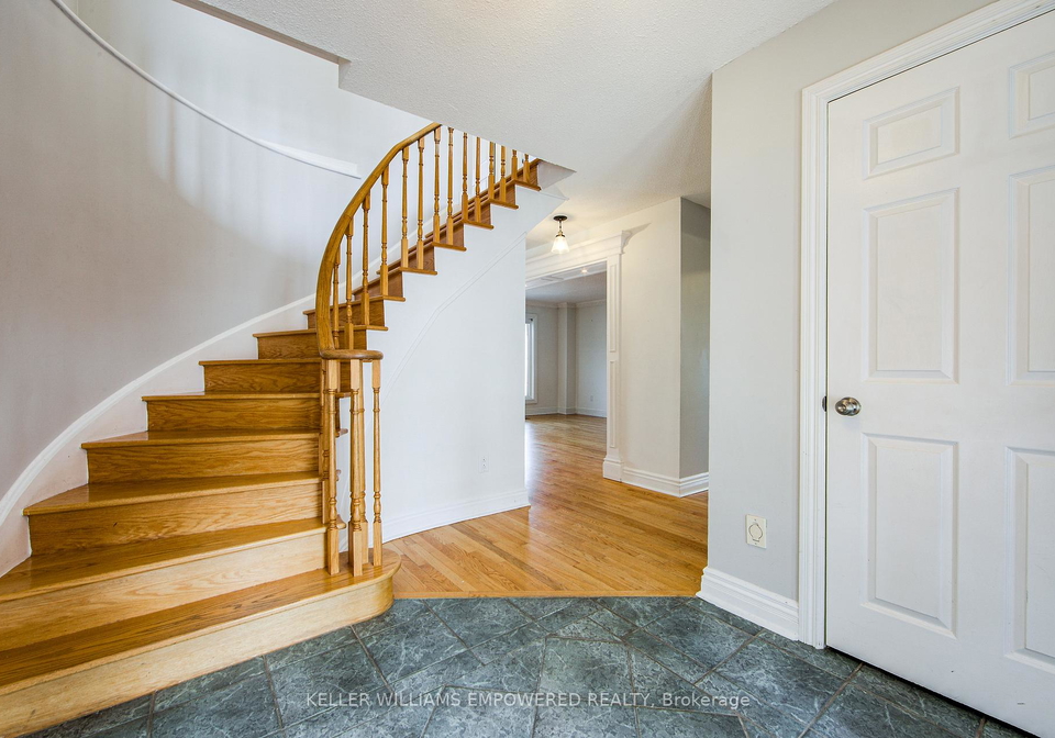 8-grace-court-caledon-ontario-w13580312