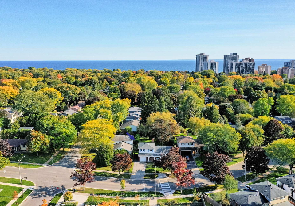 2132-hixon-street-oakville-ontario-w13580488