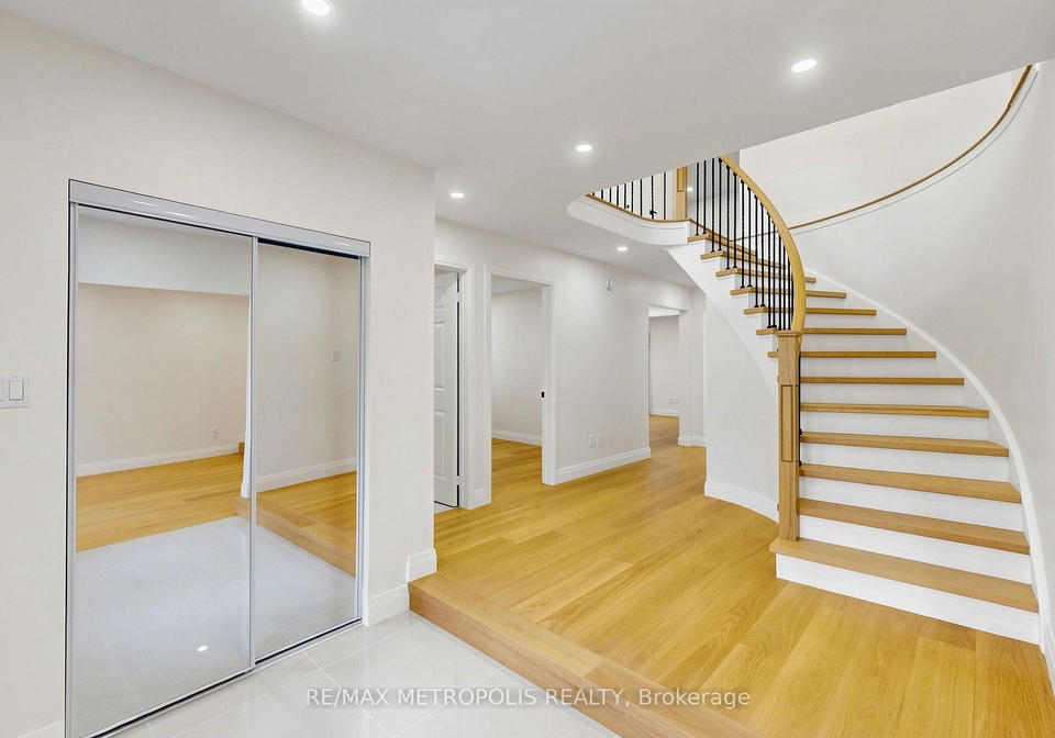 368-river-oaks-boulevard-w-oakville-ontario-w13580612