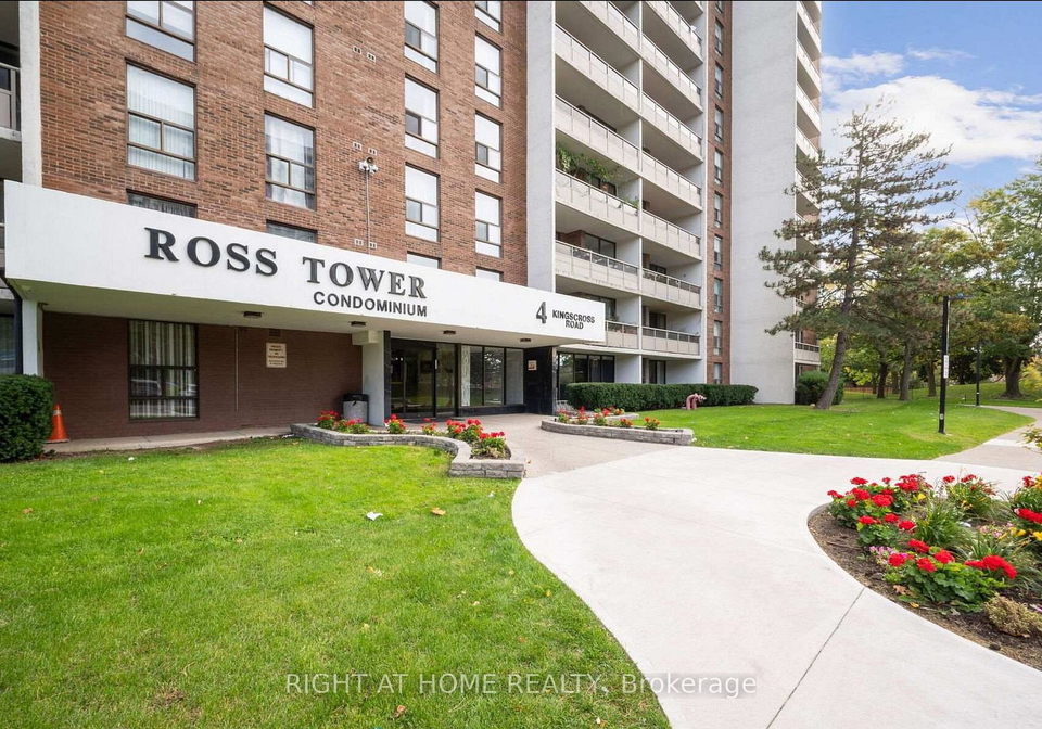 4-kings-cross-road-brampton-ontario-w13580774