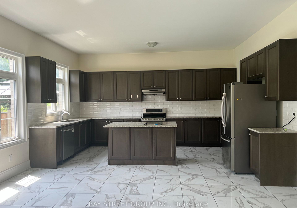 16-malaspina-close-brampton-ontario-w13580866