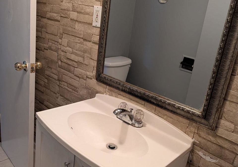163-mcmurchy-avenue-s-brampton-ontario-w13580878