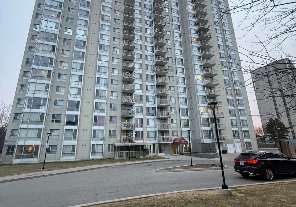 3077-weston-road-n-toronto-york-ontario-w13580934