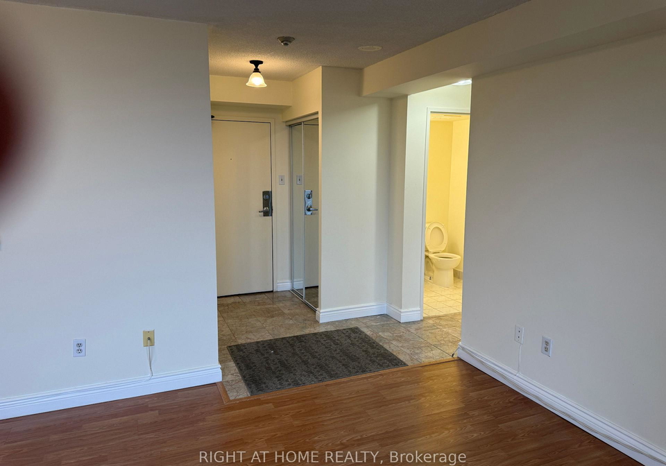 3077-weston-road-n-toronto-york-ontario-w13580934