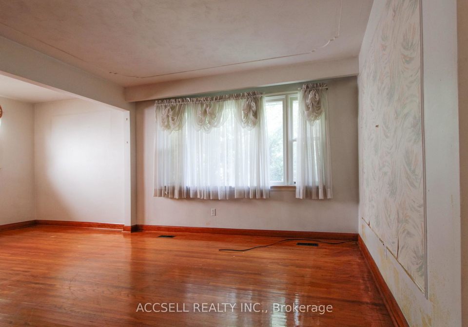 1358-sedgewick-crescent-oakville-ontario-w13580938