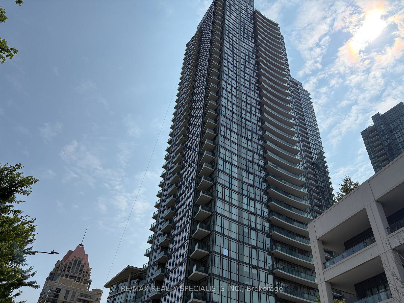 4099-brickstone-mews-mississauga-ontario-w13581090