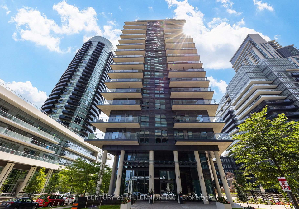 39-annie-craig-drive-toronto-etobicoke-ontario-w13581150