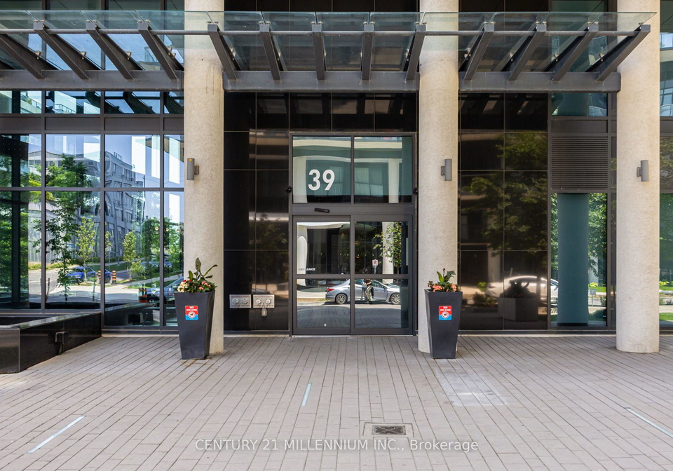 39-annie-craig-drive-toronto-etobicoke-ontario-w13581150