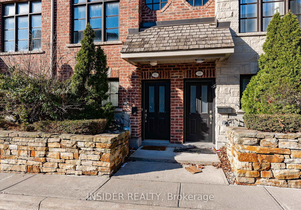1812-e-burnhamthorpe-road-e-mississauga-ontario-w13581248