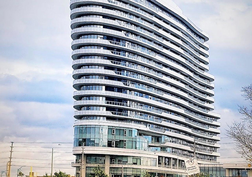 2520-eglinton-avenue-w-mississauga-ontario-w13581306