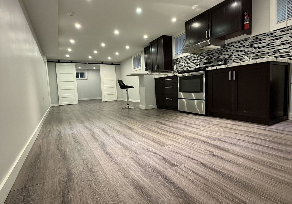 2238-delkus-crescent-mississauga-ontario-w13581364