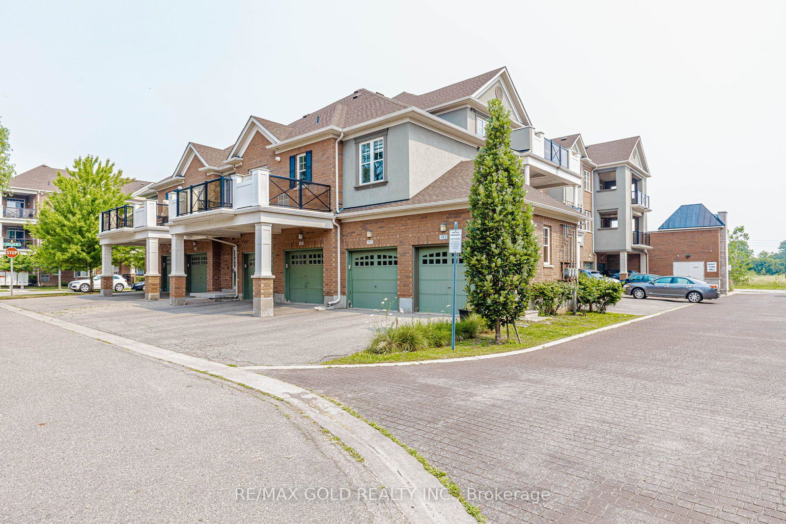 276-gatwick-drive-oakville-ontario-w13581416