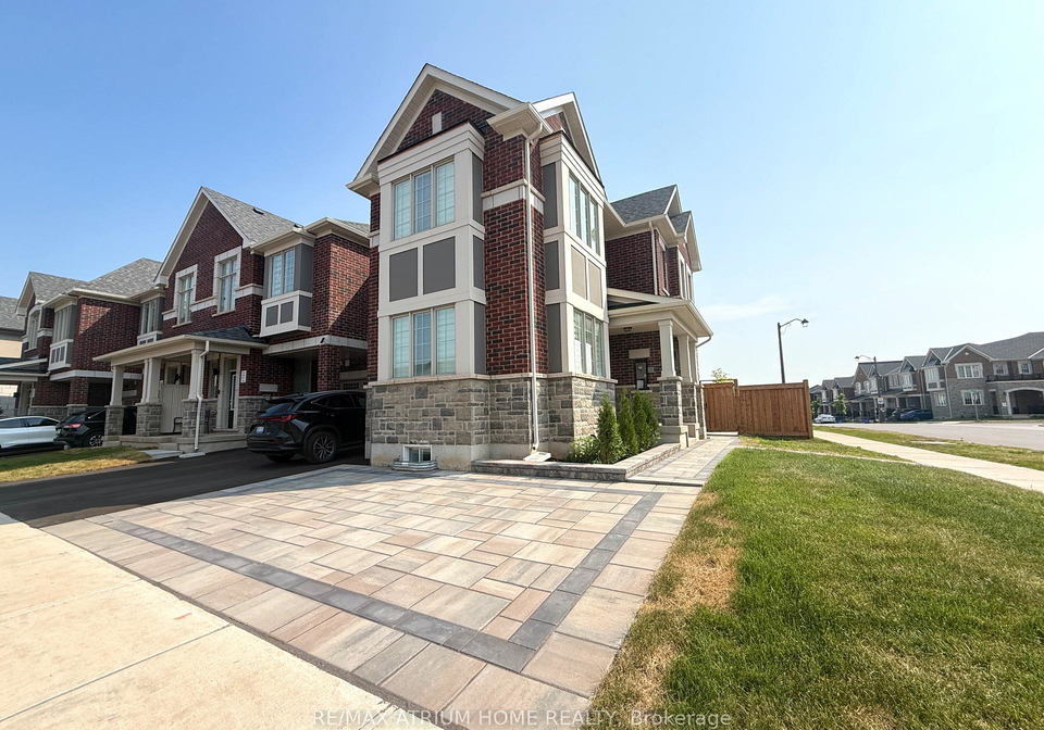 1221-wheat-boom-drive-oakville-ontario-w13581524