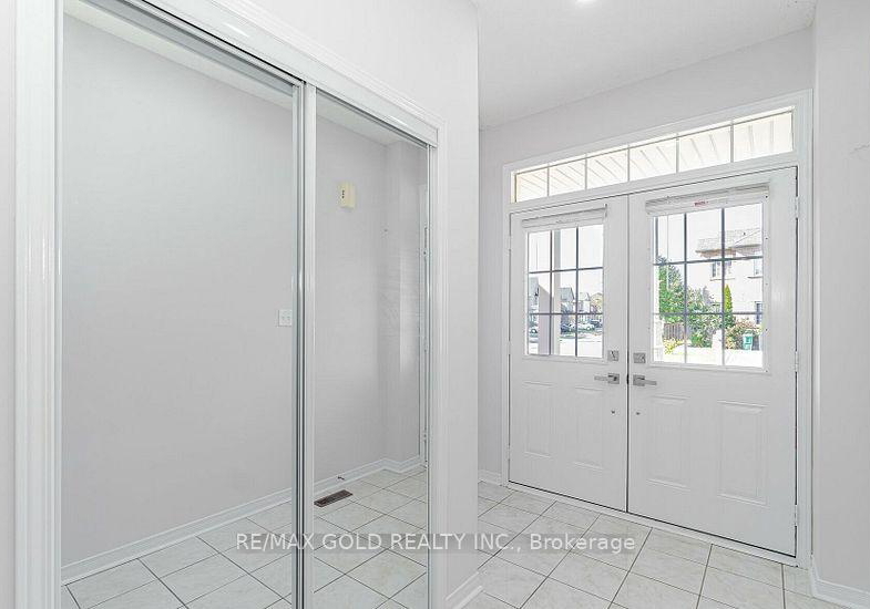 69-portrush-trail-brampton-ontario-w13581670