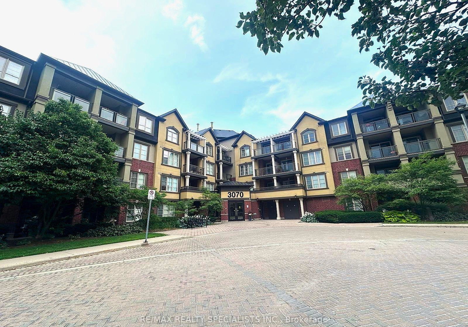 3070-rotary-way-burlington-ontario-w13581710