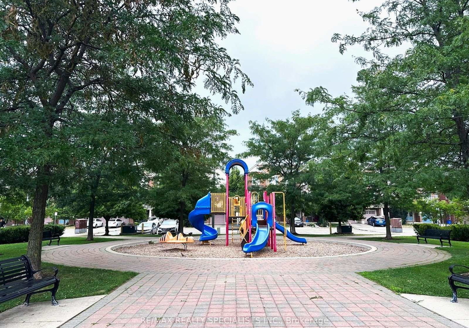 3070-rotary-way-burlington-ontario-w13581710