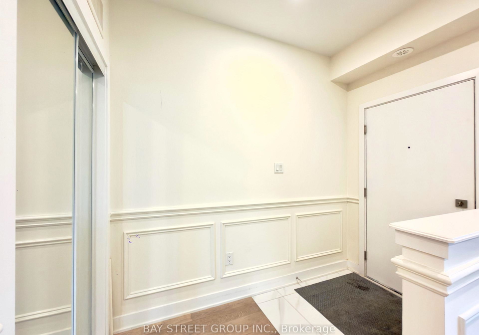 26-william-duncan-road-toronto-york-ontario-w13581740