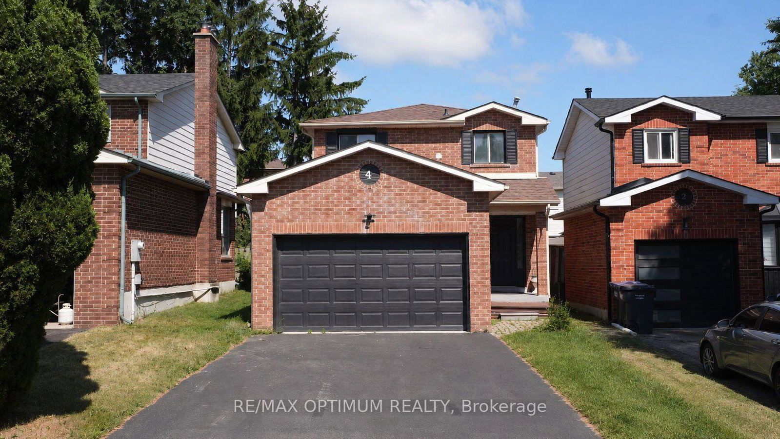 4-lawnview-court-brampton-ontario-w13581778