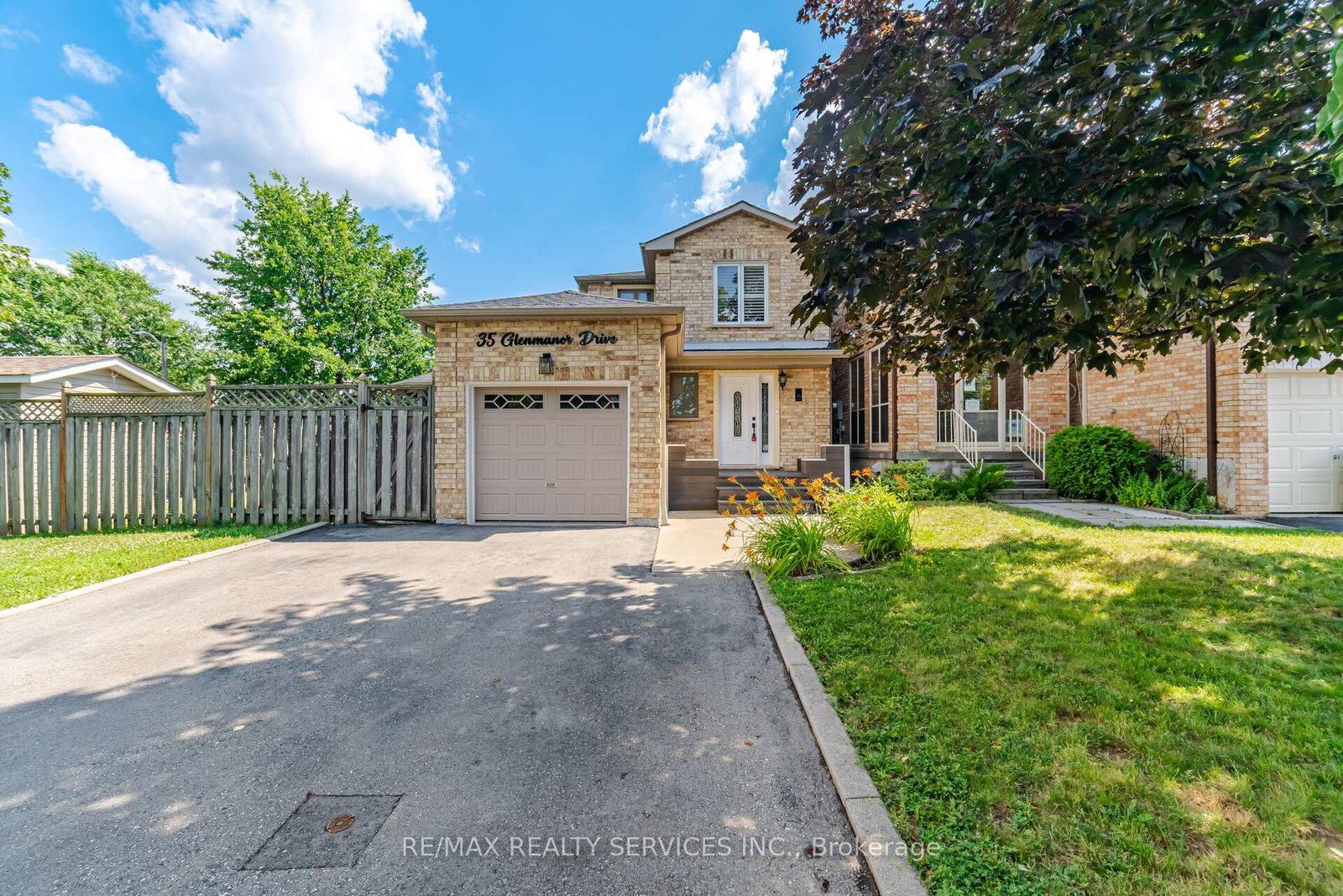 35-glenmanor-drive-brampton-ontario-w13581800
