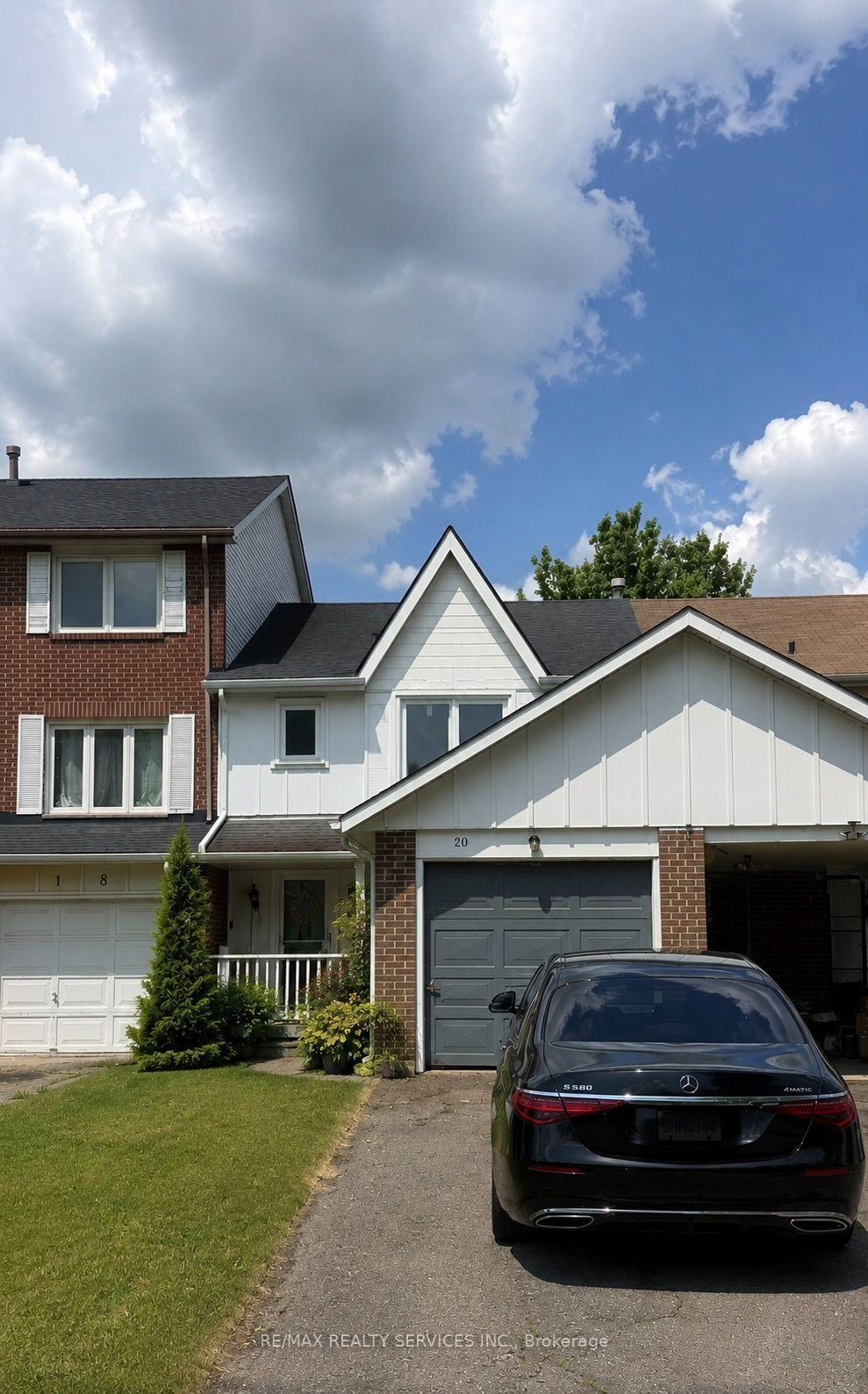 20-lansing-square-brampton-ontario-w13581848